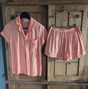 NWOT In My Sunday's Pajama And Lounge Set. Girly And Feminine Peach Colored.